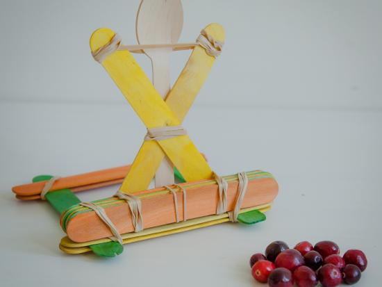catapult-tinker-crate-engineering-kids-DIY-STEM