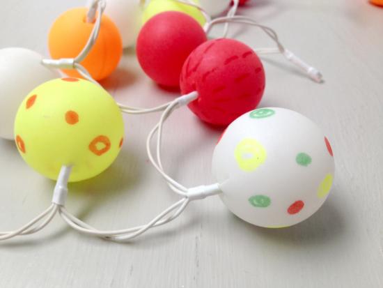Ping Pong Glow Lights by Kiwi Crate Get STEAM & STEM Projects
