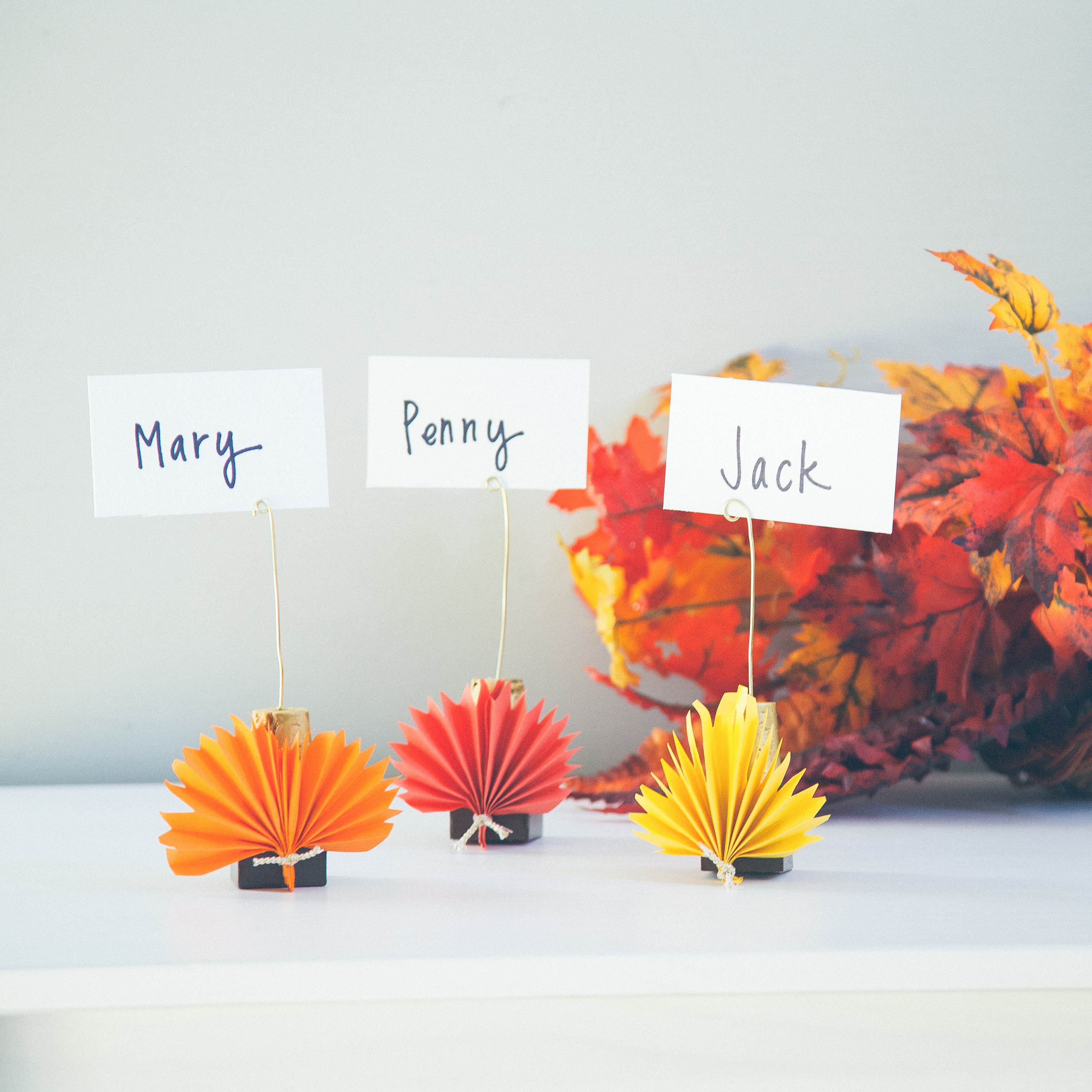 Leaf Place Card Holders