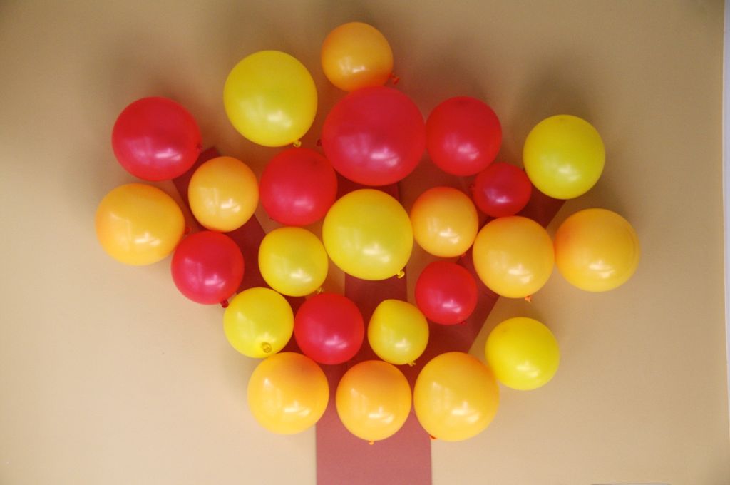 Fall Balloon Tree