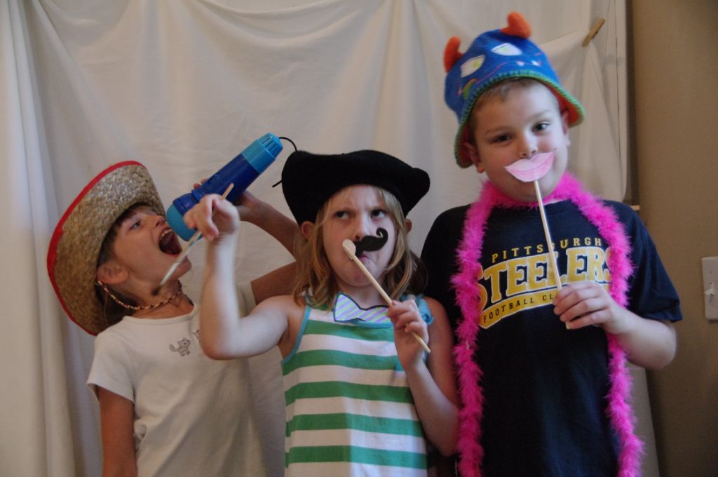 DIY Photo Booth Play Date