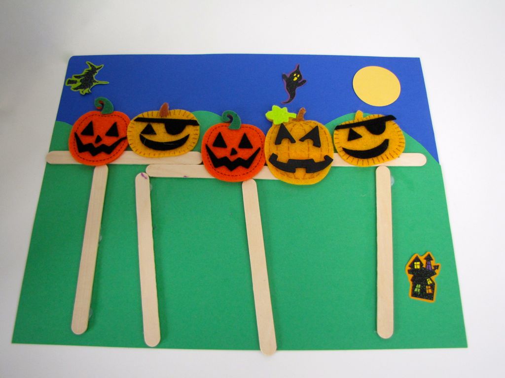 5 Little Pumpkins