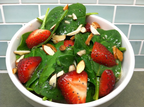 Spinach Strawberry Salad