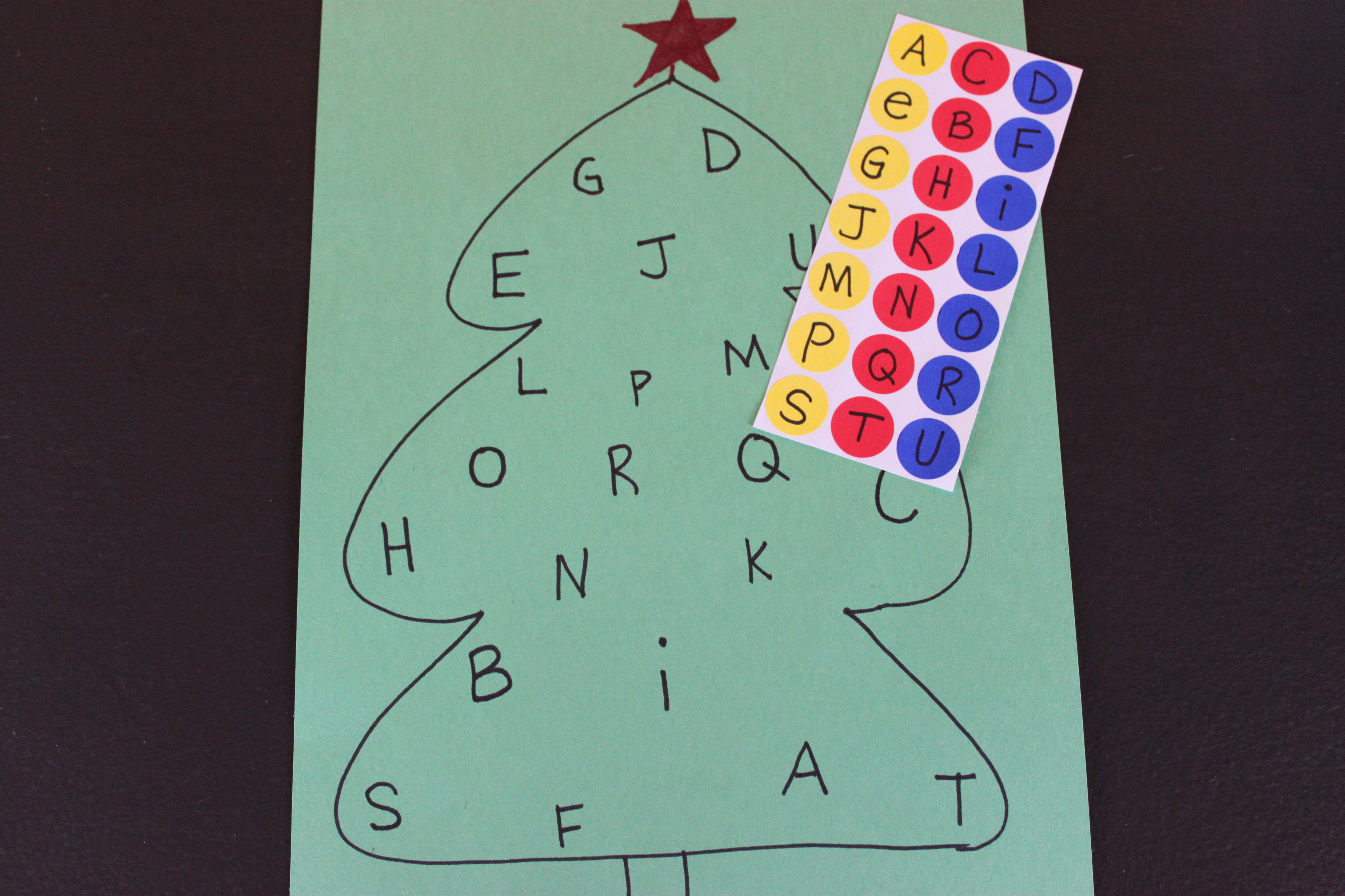 Christmas Tree Alphabet Matching