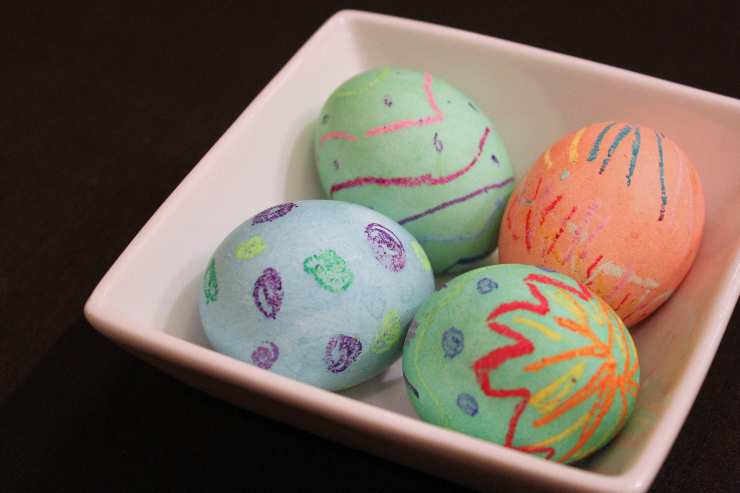 Oil Pastel Easter Egg Decorating
