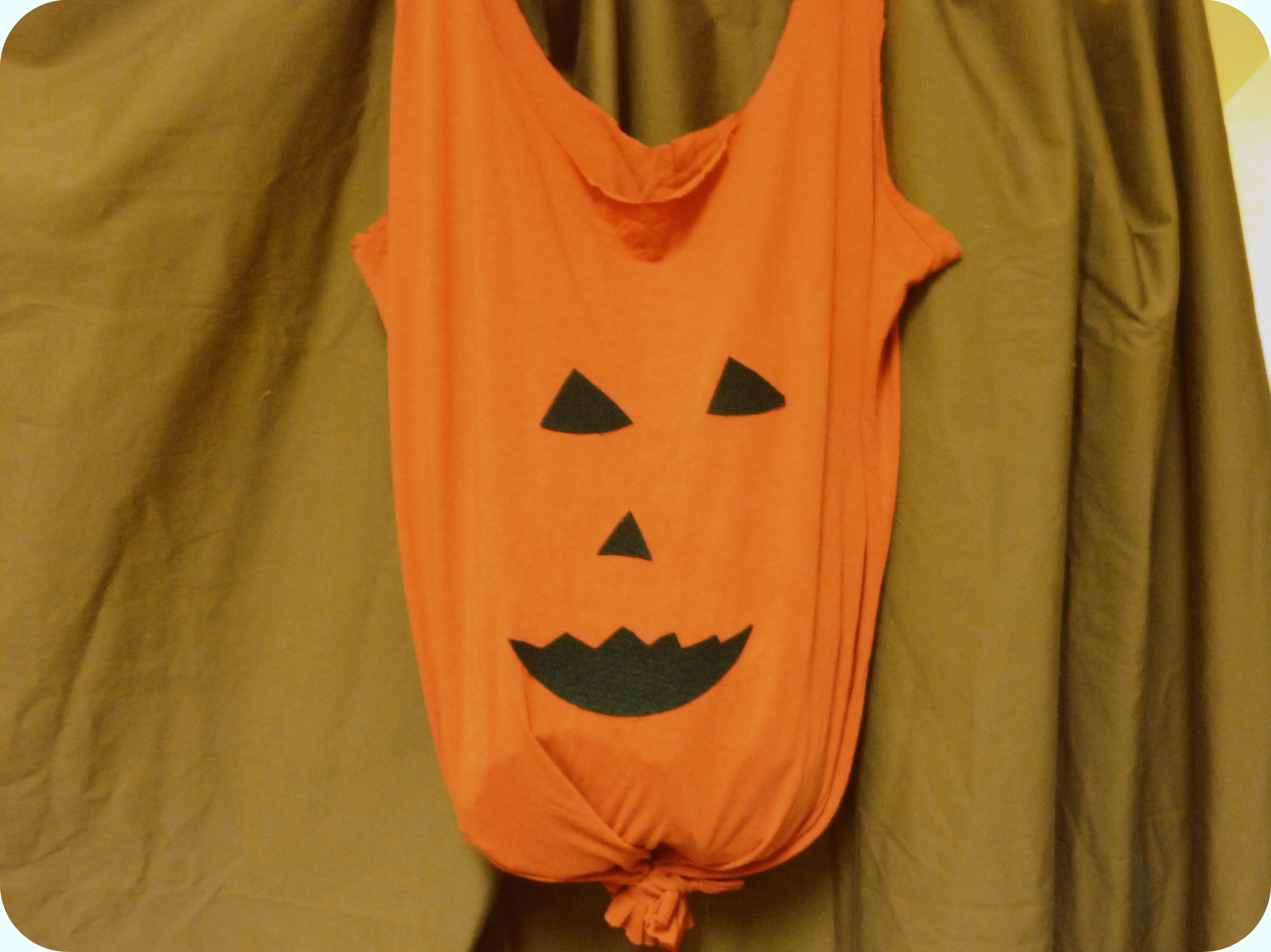 T-shirt Trick-or-Treat Bag