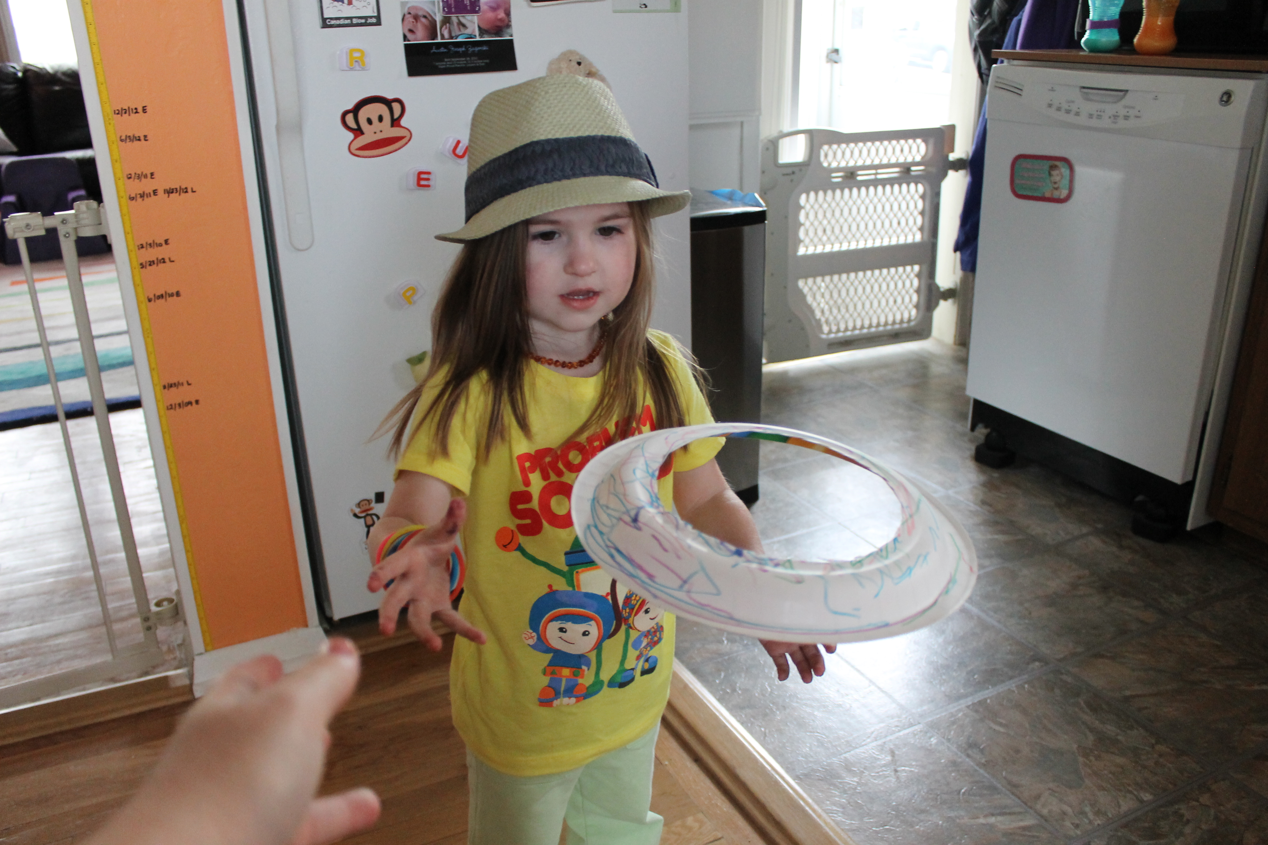 Paper Plate Frisbee