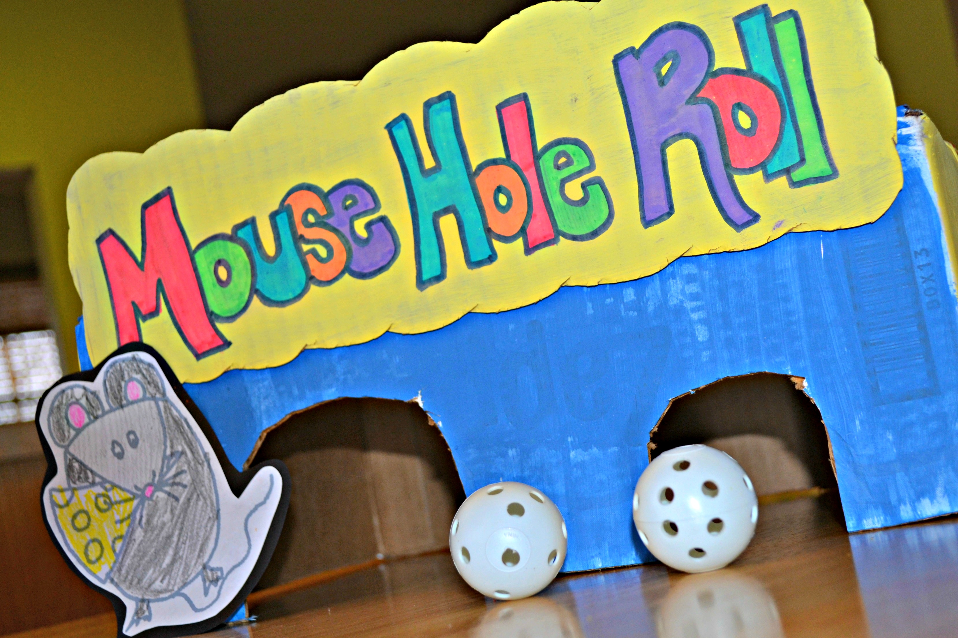 Mouse Hole Roll