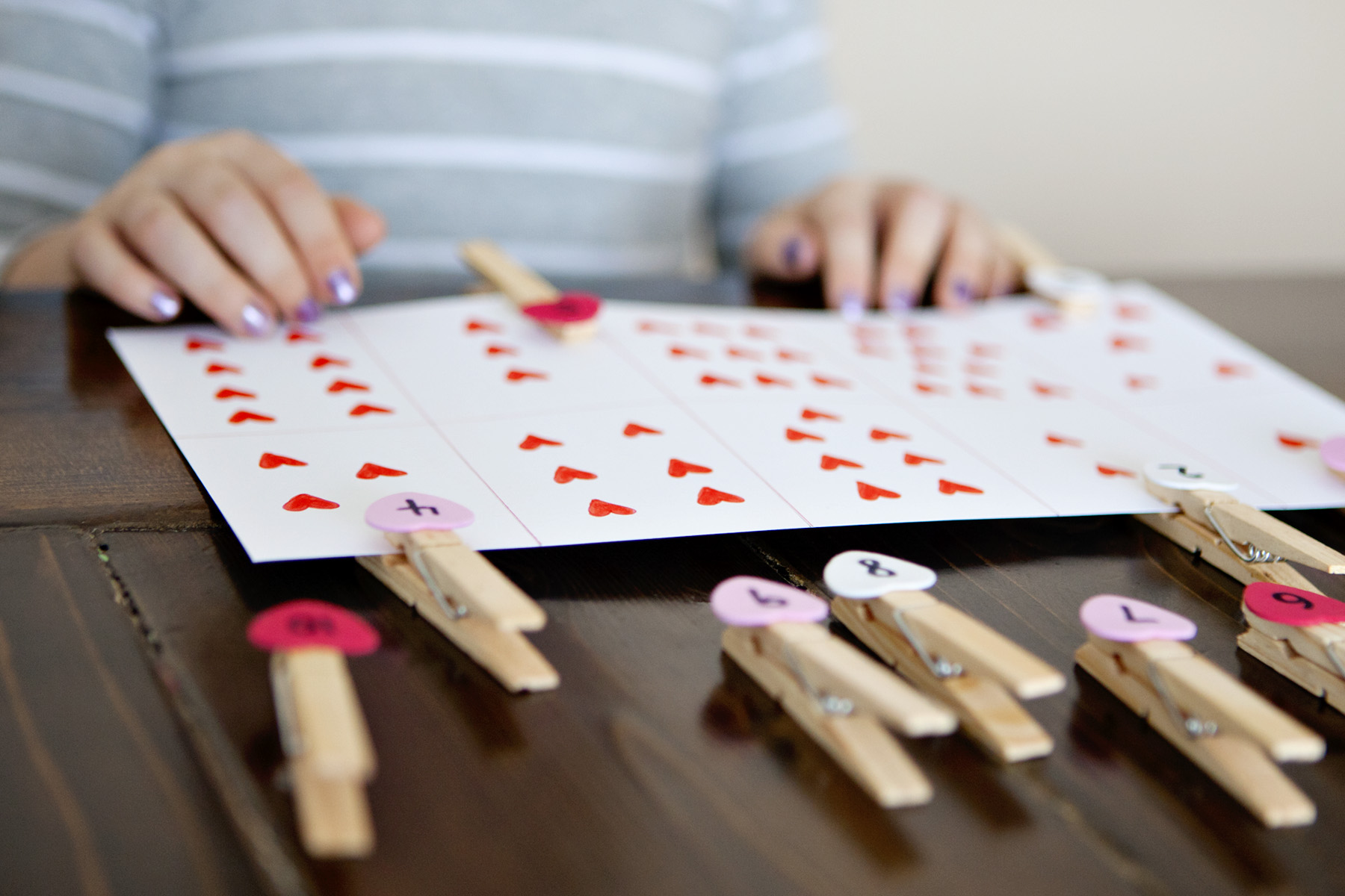 Valentine's Clothespin Counting Card