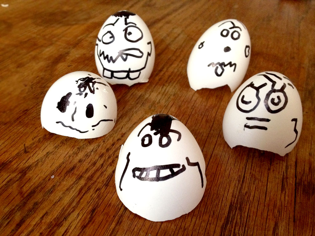 Eggshell Ghost Mobile
