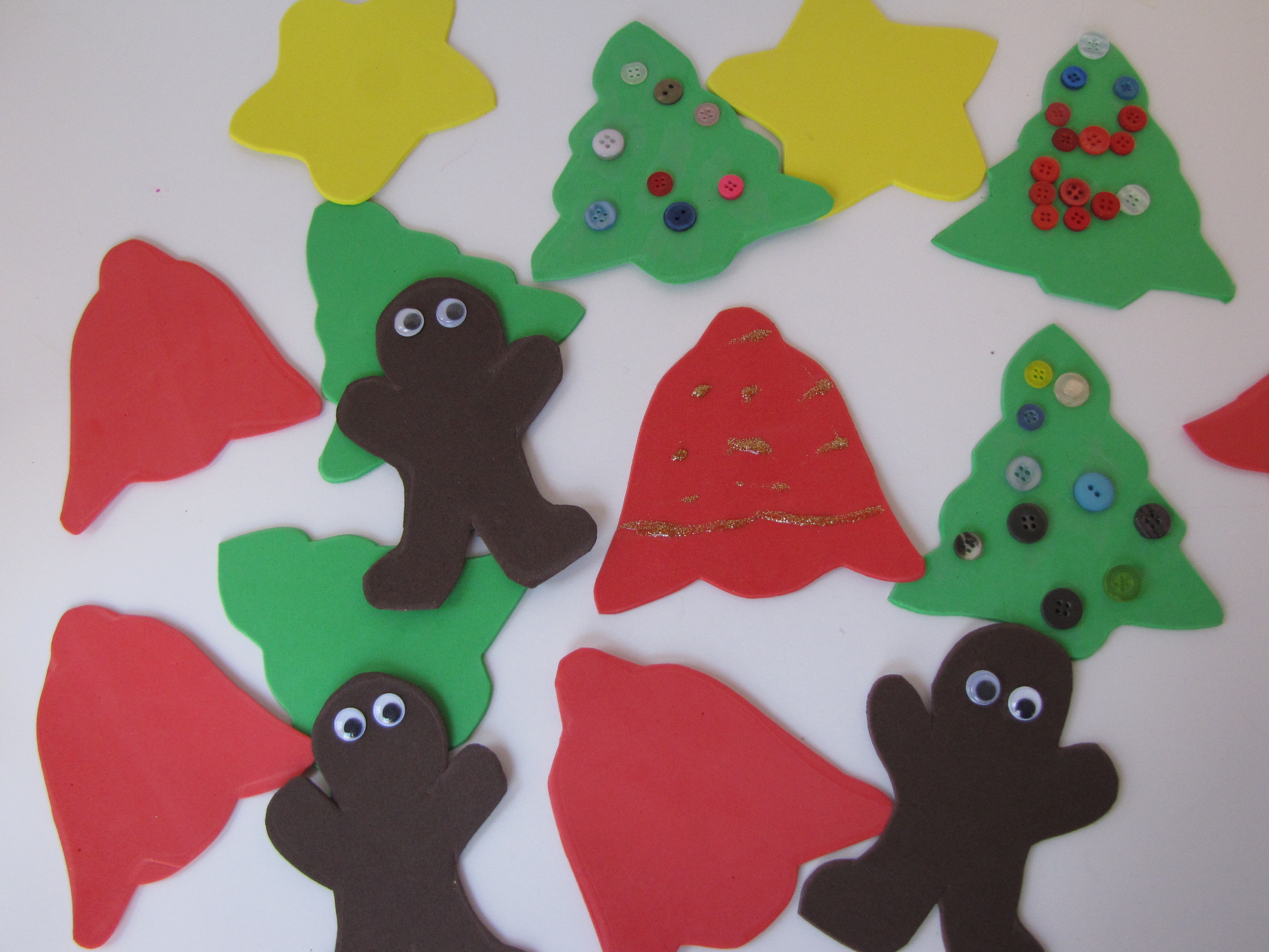 Easy Cookie Cutter Christmas Decorations